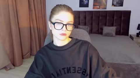 Taisha online show from 01.30.25