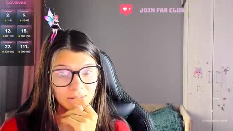  KIRA  online show from 09.29.25