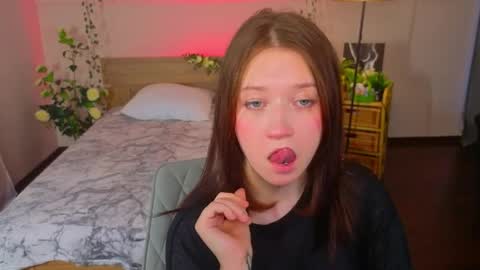 Molly online show from 03.28.26