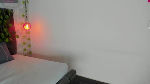 mollyrosse1 online show from 11.07.25