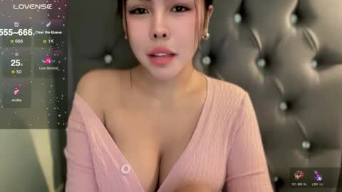 molly online show from 10.28.25