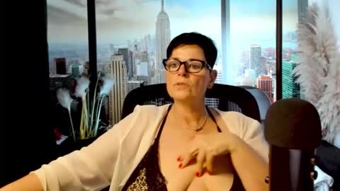 MollySun Nina Randmann online show from 11.11.25