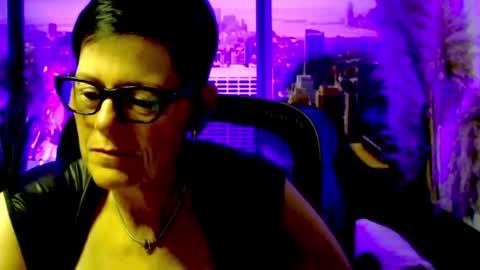 Snapshot of mollysun chatting on 07.02.26 MollySun Nina Randmann online show from 07.02.26