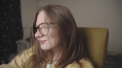 Snapshot of mollytucker chatting on 02.02.25 mollytucker online show from 02.02.25