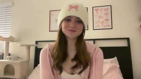 Molly Moon online show from 02.14.26