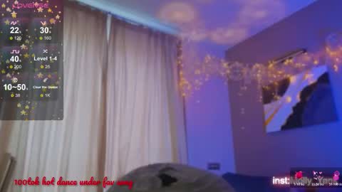 Molly online show from 10.27.25