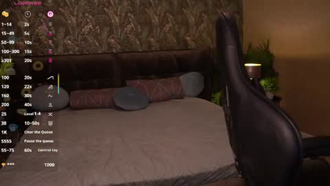 Snapshot of mollyymayy chatting on 06.19.26 mollyymayy online show from 06.19.26