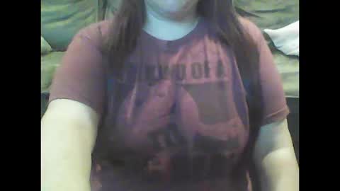 Snapshot of mommies_mooseknuckle chatting on 10.13.25 mommies_mooseknuckle online show from 10.13.25