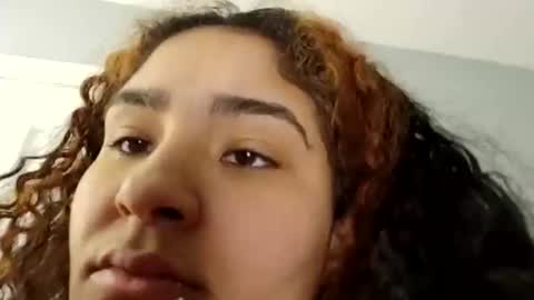 Mommy bubbles online show from 02.02.25