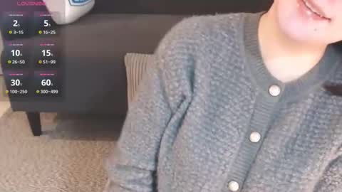 Momo online show from 02.06.26