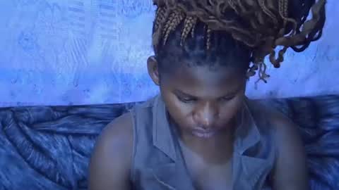 momsdoll online show from 01.12.26