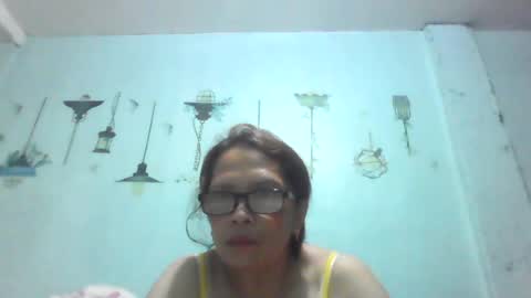 Snapshot of momshe_sweet chatting on 08.01.26 momshe_sweet online show from 08.01.26