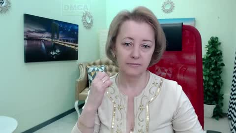 Mona online show from 04.11.26