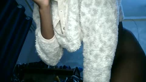 mona online show from 12.16.25