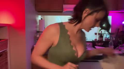 Mona online show from 01.27.25