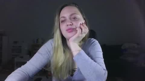 Snapshot of monarise chatting on 05.02.26 monarise online show from 05.02.26