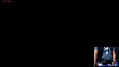 Snapshot of moneyshotxxx90 chatting on 11.03.25 MoneyshotXXX online show from 11.03.25