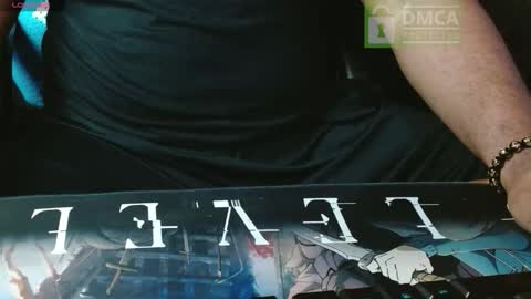 Snapshot of moneyshotxxx90 chatting on 11.05.25 MoneyshotXXX online show from 11.05.25