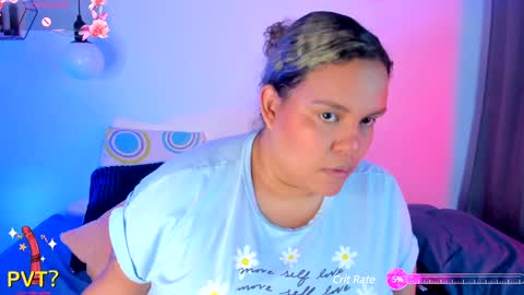 aleja      independent model       online show from 02.04.25