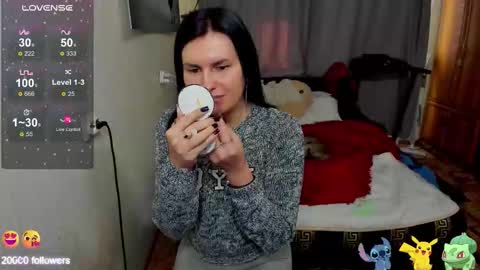 Monica Elder online show from 02.03.26