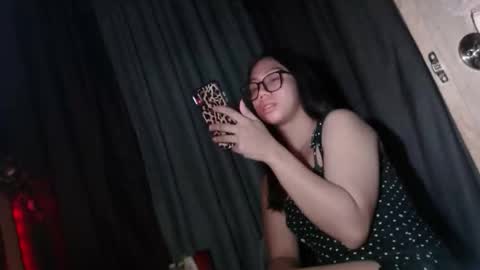 Snapshot of monicabrava69 chatting on 12.16.25 MonicaBravaa online show from 12.16.25