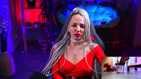 Monika online show from 01.28.25