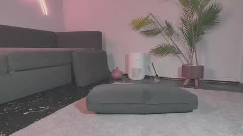 Monica online show from 04.14.26