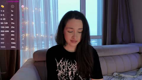 Snapshot of monicarocket chatting on 02.08.25 Monica online show from 02.08.25