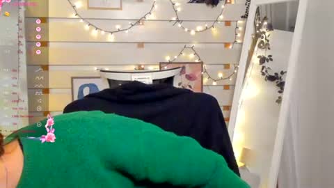 Snapshot of monika_youu chatting on 01.18.26 Monika online show from 01.18.26