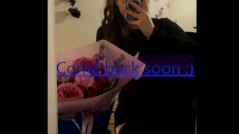 Snapshot of monika_youu chatting on 05.18.26 Monika online show from 05.18.26
