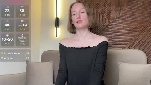 MonikaBos online show from 04.08.26