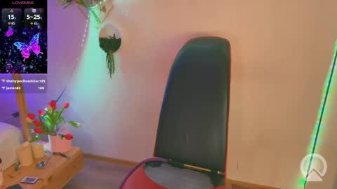 Snapshot of monikate_ chatting on 04.22.26 Himy name Kateim pvt model with hairy pussy online show from 04.22.26
