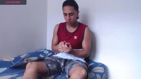 Snapshot of monkey_uchiha77 chatting on 04.19.26 simon dice online show from 04.19.26
