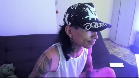 Snapshot of monkeyd_66 chatting on 12.11.24 monkeyd_66 online show from 12.11.24