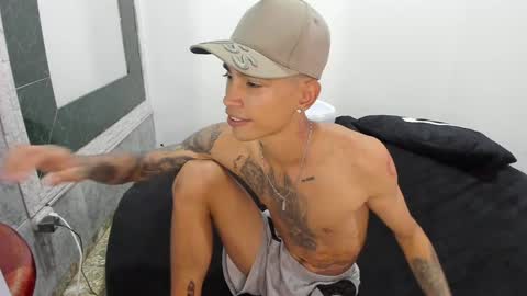 monkeyd_66 online show from 01.28.25