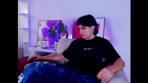 Snapshot of monky_0002 chatting on 03.03.26 monky_0002 online show from 03.03.26