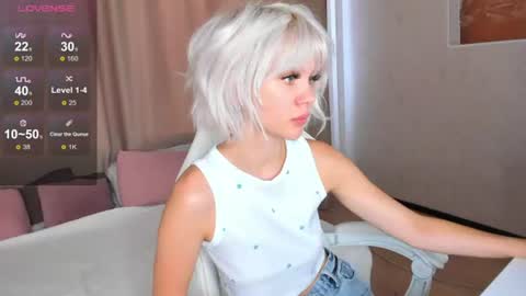 Snapshot of monro_doll chatting on 07.07.26 MONRO online show from 07.07.26