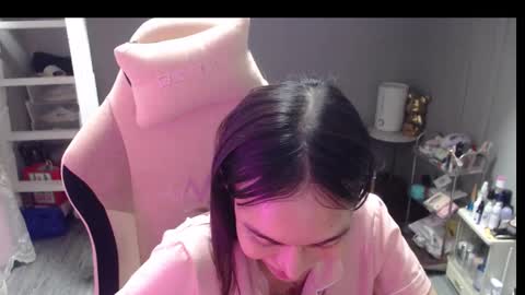 ELYSE A SIMPLE GIRL online show from 01.17.26