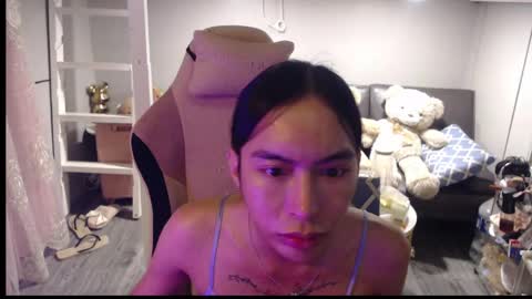 ELYSE A SIMPLE GIRL online show from 04.24.26