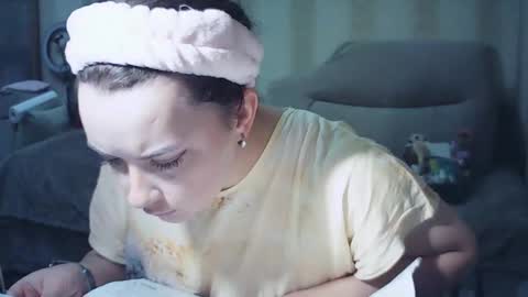 moodiemira online show from 09.29.25