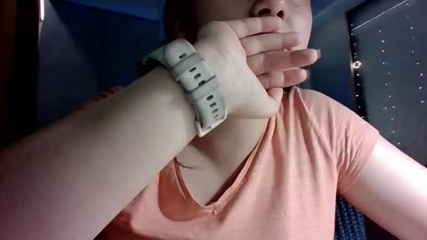 moodiemira online show from 11.06.25