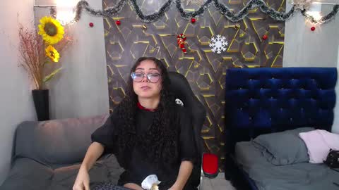 moon_and_fire_ online show from 01.16.26