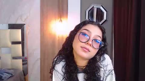 moon_and_fire_ online show from 03.14.26