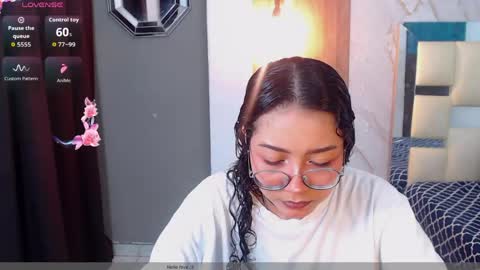 moon_and_fire_ online show from 03.30.26