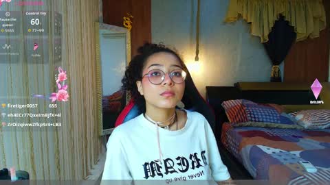 moon_and_fire_ online show from 04.09.26