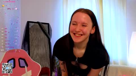 Lola online show from 02.27.25