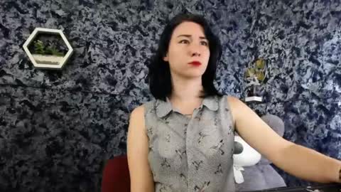 Snapshot of moon_foxy_ chatting on 06.05.26 Diana online show from 06.05.26