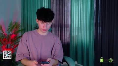 moon_gloww online show from 03.28.26