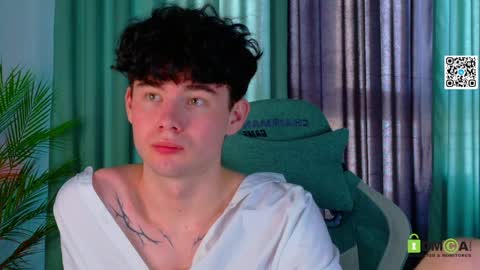 moon_gloww online show from 04.03.26