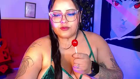 Snapshot of moon_sunflowers chatting on 09.17.25 moon_sunflowers online show from 09.17.25